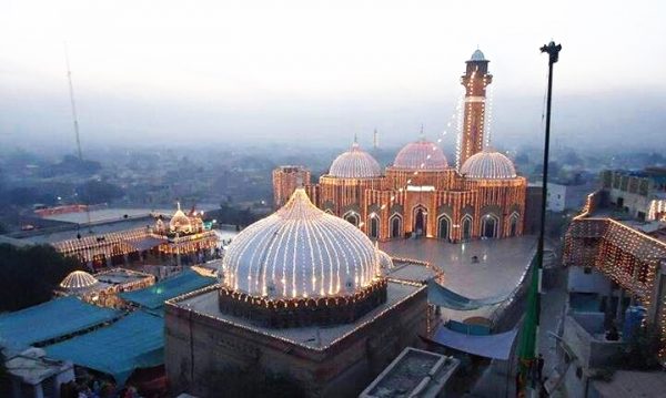 Hazrat Baba Fariduddin Ganjshakar (R.A)